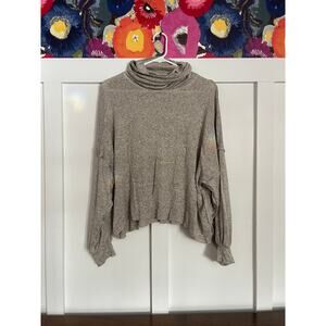 Final Touch womens medium oversized turtleneck